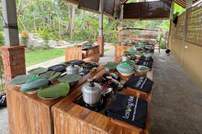 Balinese Cooking Class with Traditional Market Tour - Herbs, Garden Learning, and That First Sip of Coffee