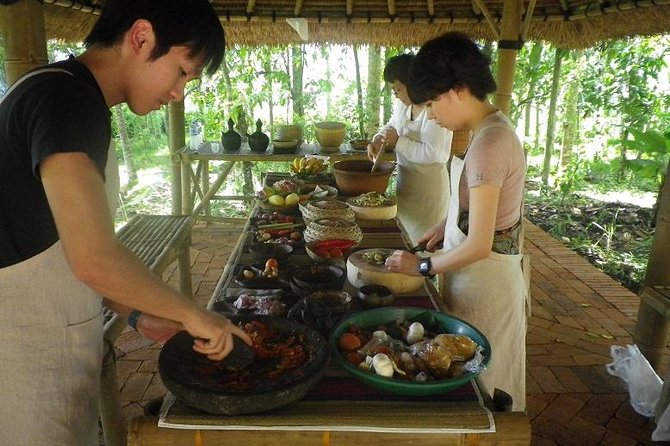 Balinese Cooking class with traditional morning market visit - Price and logistics: how $35 stacks up in Bali