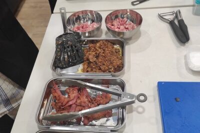 Basque Cuisine Class: Market Visit and Practical Class Castellano - Vegetarian options and dietary needs: planning ahead matters