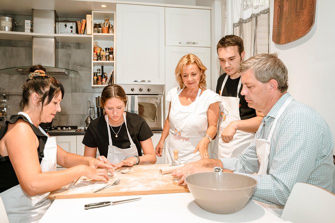 Cesarine: Market Tour & Cooking Class at Local's Home in Siena - Fresh pasta work: pici, pappardelle, gnudi, and the hands-on reality