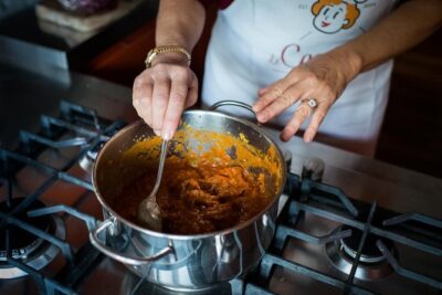 Cesarine: Small Group Market tour and Cooking class in Verona - The Verona market stop: more than just browsing