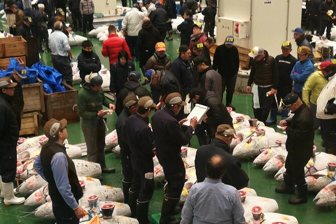 Complete Tuna Auction & Toyosu Fish Market Tour - Deck Lottery: Getting Above the Action at Toyosu