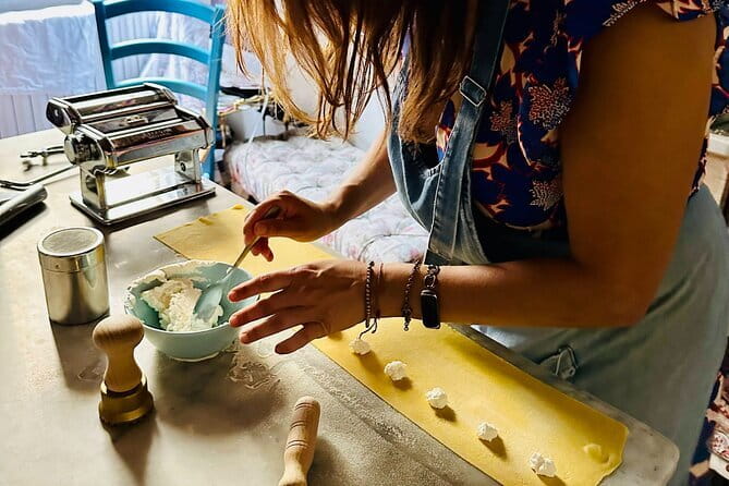 Dolce Vita by Day Market Tour & Pasta Making Class - Back to the apartment in Sant’Ambrogio: where the menu becomes yours