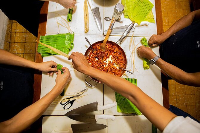 Flavors of Oaxaca: Cooking Class with No Set Menu and Local Market Tour - Practical tips so you get the most from a 4.5-hour workshop