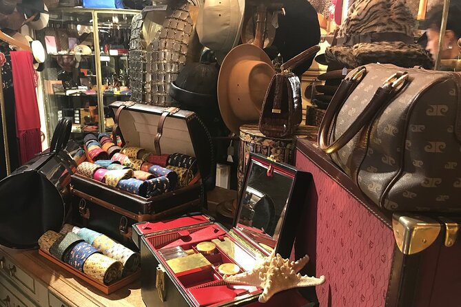 Flea Market Secrets near Montmartre: A Paris Hunt for Treasures - The 2-Hour Game Plan: What You Really Get For Your Time