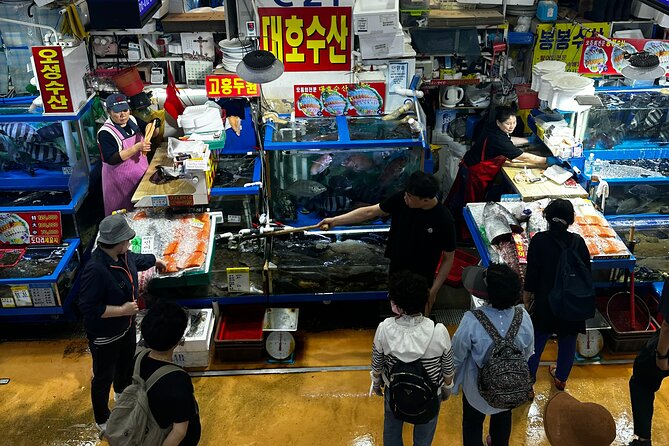 Korean Market Adventure with Chef Yie - Noryangjin Fish market - The market lunch: turning your picks into a Korean meal