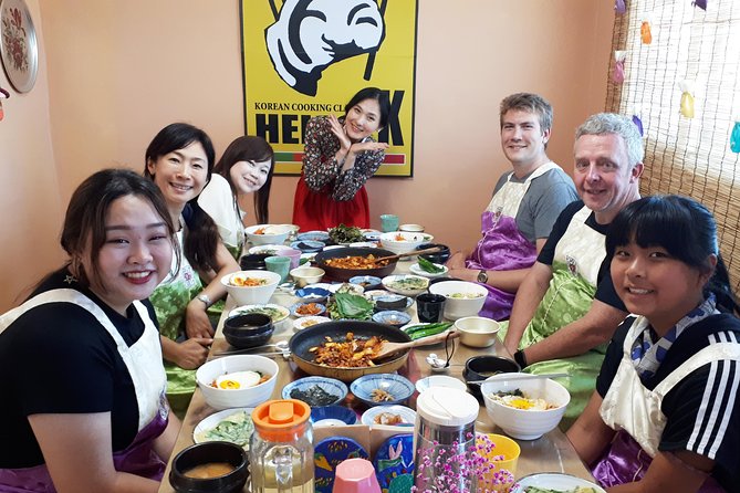 Local Home Korean Cooking Class & Market Adventure in Seoul - Should you book Hello K Cooking Class?