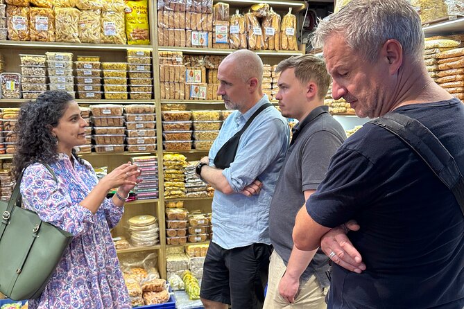 Local Market Tour & Five Course Meal Class - Finding Tastesutra at 11:00 am and what to expect