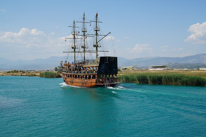 Manavgat River Cruise, Waterfalls and Market Tour from Side - Manavgat city center market: a real local town feel