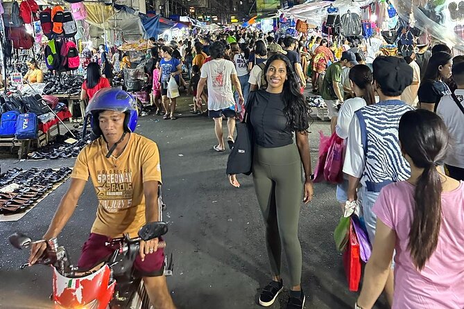 Manila Night Market Experience with Local Guide - Why That Optional Rooftop Chill After Shopping Makes Sense