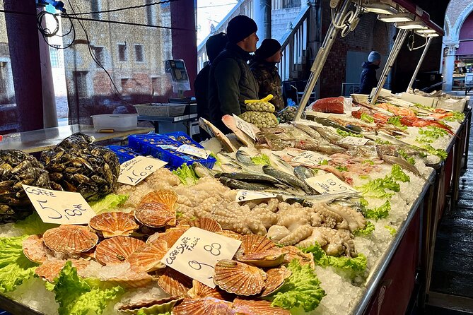 Market Tour and Cooking Class with a Local Venetian Chef - Wine, spritz, and the small-group factor that changes everything