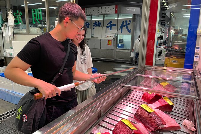 Master the art of Sushi : Toyosu Market Tour & Tuna Cutting - What to wear, bring, and plan for (so the day feels smooth)