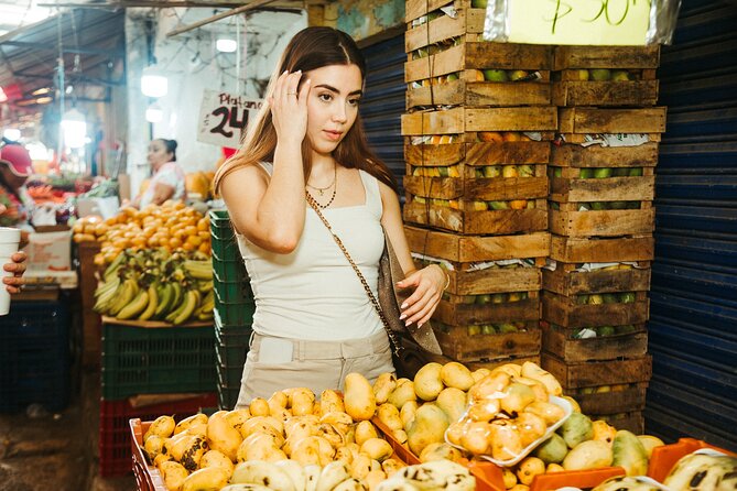 Merida Market Tour: Flavors, Colors & Traditions - Pace, Walking, and Practical Tips for a Comfortable Tour