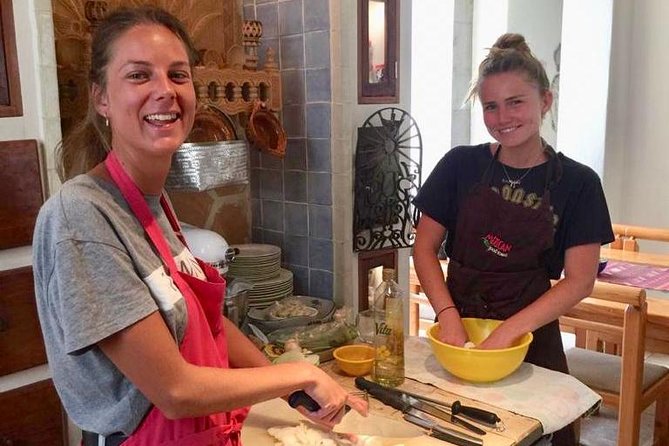 Mexican Cooking Class with Food Market Visit in Mexico City - Mezcal with your meal: what’s included, and what to expect
