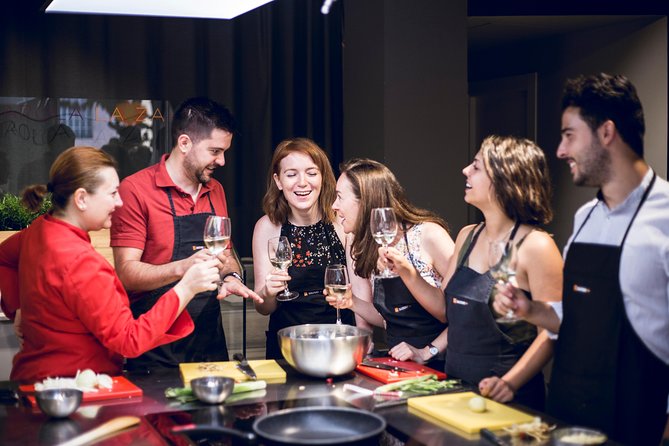Midday Market Tour and Spanish Cooking Class - Key reasons to book this Zaragoza food tour