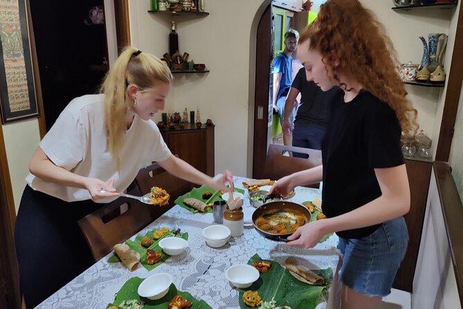Mumbai Market Tour & Maharashtrian Cooking Class with Chef Reshma - Key things to know before you book