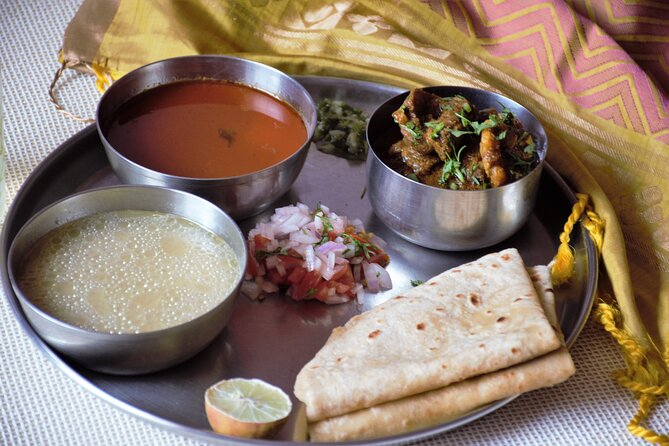 Mumbai Market Tour & Maharashtrian Cooking Class with Chef Reshma - Santacruz market run: learning to pick ingredients that make the dish