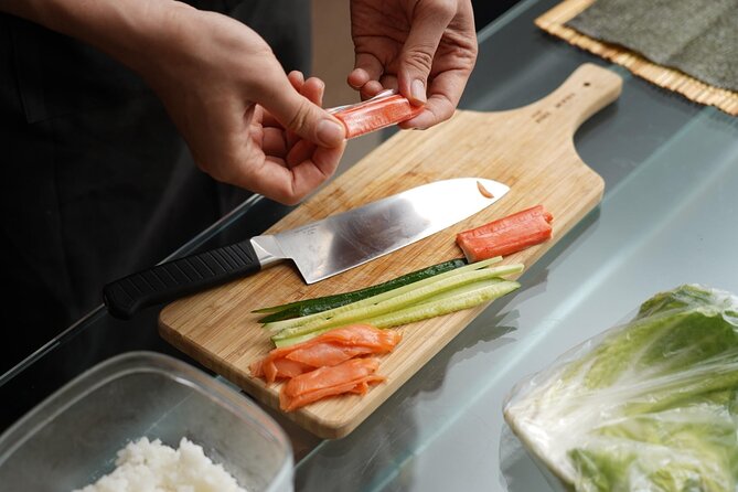 Osaka Market Tour & Cooking Class with Local Expert Masato/Shohei - Cooking with Masato or Shohei: How the Class Teaches, Not Just Feeds