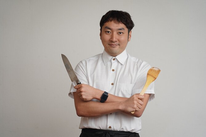 Osaka Market Tour & Cooking Class with Local Expert Masato/Shohei - The Sushi-Making Option: Tamagoyaki, Wagyu, and Seasonal Veg