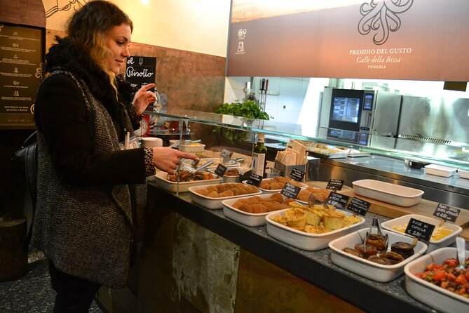 Rialto Farmers & Fish Market Food Tour in Venice with Wine Tasting & Sightseeing - Diet Rules: What’s Possible and What Isn’t