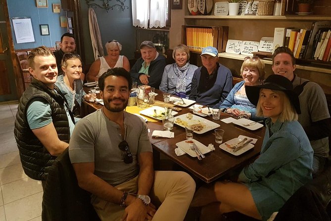 Rialto Market Food Tour: Wine Tasting and Sightseeing in Venice - Meeting at Chiesa di San Giacomo di Rialto: start strong and walk smart