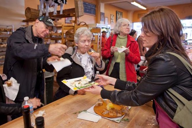 San Francisco Food Tour: Ferry Building and Ferry Plaza Farmers Market - Ferry Plaza Farmers Market: your first real food clue