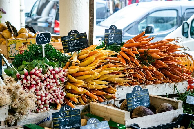 Sunday morning Eiffel Tower Food Market Tour -Max 8 people - Key highlights worth your time
