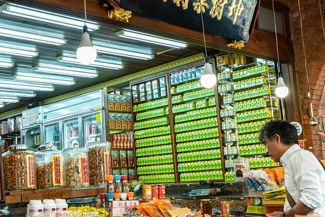 Taipei Street Food & Night Market Tour with a Local: Private & Custom - Yansan Night Market on Foot: Why 3 Hours Works