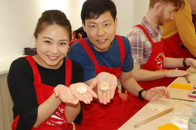 Taiwanese Cooking Class with Traditional Market Tour - Quick tips to make your market-to-kitchen day easier