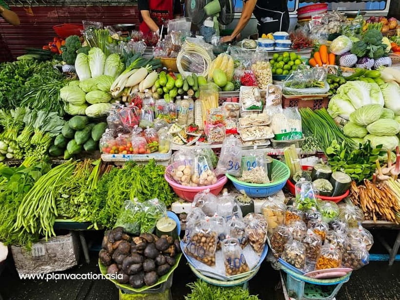 Thai Herbal Cooking Class & Market Tour in Bangkok - Garden Tour: The Plants Behind the Flavors