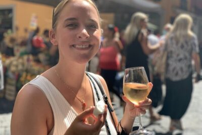 The Unfiltered Street Food & Market Tour of Naples (by Streaty) - The 3-hour format: what small-group time really buys you