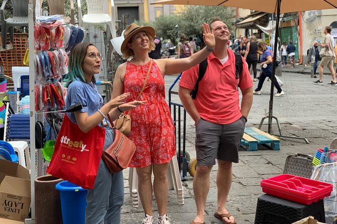 The Unfiltered Street Food & Market Tour of Naples (by Streaty) - Food and drinks: what the tastings actually include