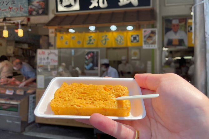 Tokyo Food Tour Taste Fresh Delights at Tsukiji Market - What the guide adds beyond food (and why it changes the whole visit)