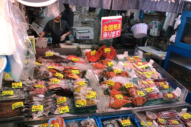Tokyo Food Tour Taste Fresh Delights at Tsukiji Market - Practical tips for comfort (so you can enjoy the food)