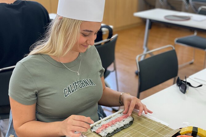 Tokyo Sushi Making Class in Tsukiji with Professional Chef - The Tsukiji market stops: why they matter (and what to watch for)