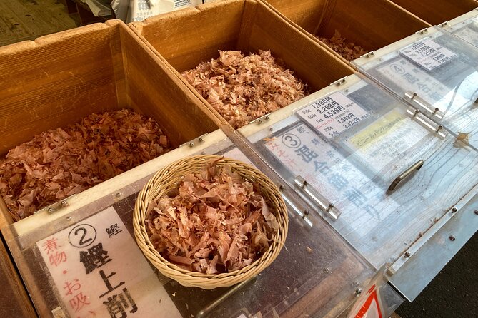 Tokyo Tsukiji Fish Market Walking and Exploring Hidden Gems Tour - Caretta Shiodome Sky Deck: Views That Put Tsukiji in Perspective