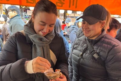 Tsukiji Fish Market Private Food Tour in Tokyo - Tsukiji Hongwanji Temple first: the respectful setup before the food
