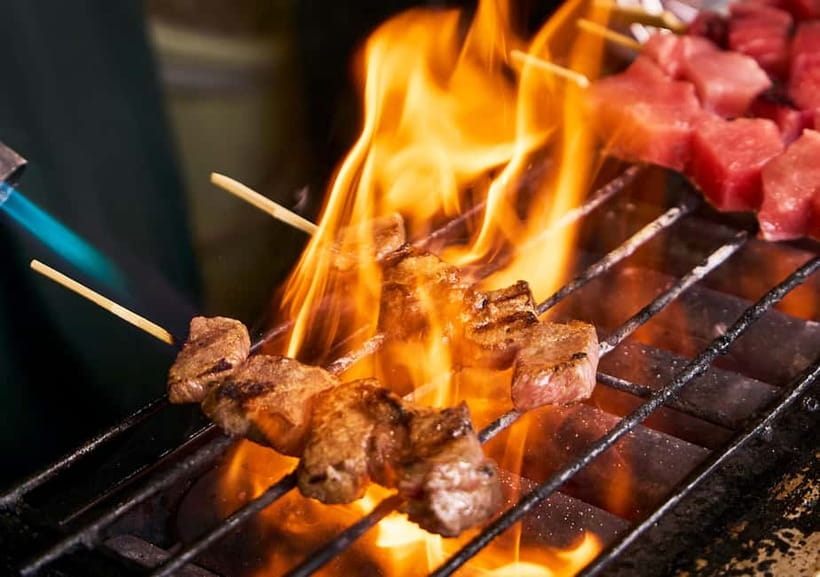 Tsukiji Fish Market: Street Food & Culture Walking Tour - The fish-cutting show and the seafood bowl (30 minutes)