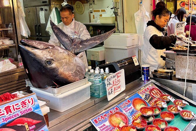Tsukiji Fish Market: Street Food Tour with Tasting - Stop 1: Tsukiji Jogai Market Street Food and Japanese Food Culture