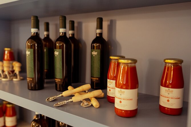 Wanna be Sicilian: Palermo Cooking Class and Market Tour - Timing, weather, and the real-world Monday issue