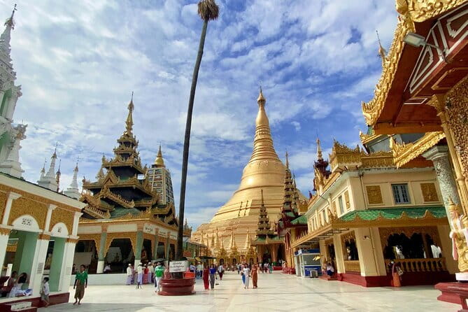 Yangon Breakfast and Market Tour - The must try dishes! - Small Group Size: The Real Quality Upgrade