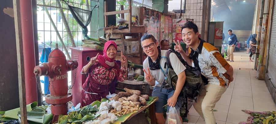 Yogyakarta: Cooking Class with Market Visit and Hotel Pickup - Start With Hotel Pickup and a Market-First Game Plan