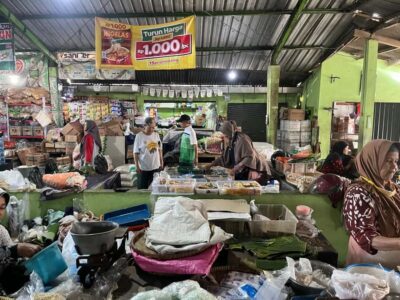 Yogyakarta: Cooking Class with Traditional Market Tour - Pickup and the Start: From Hotel or Meeting Point