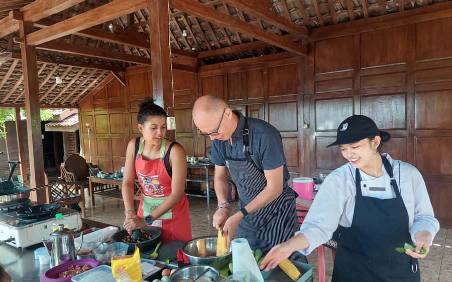 Yogyakarta: Javanese Cooking Class & Market Tour - FAQ