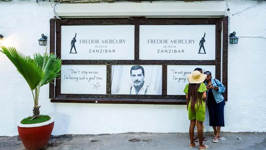 Zanzibar:Stone town Street food market walking tour,transfer - Price and value: is $25 per person a good deal?