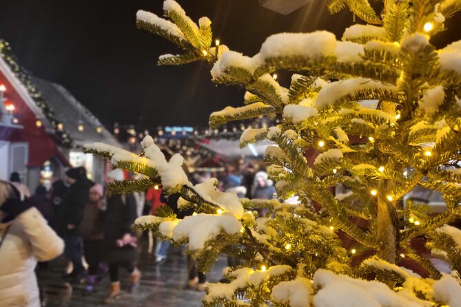 Zurich Christmas Market Tour - Stop 3: Walcheplatz and the Singing Christmas Tree moment